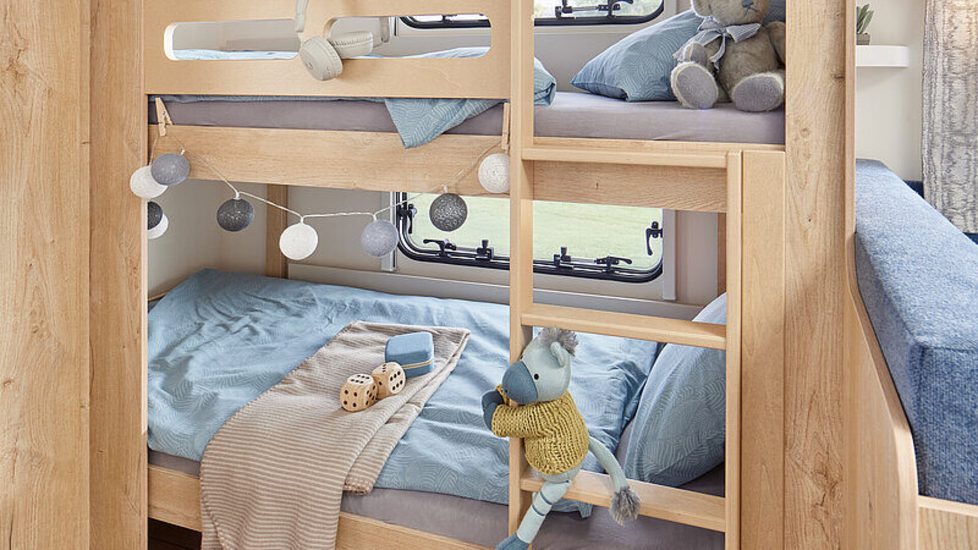 2027_WW_Excellent_Edition_650_KMFe_innen_2er_Kinderbett_h_BEAR_PRESSE_thumb (1)