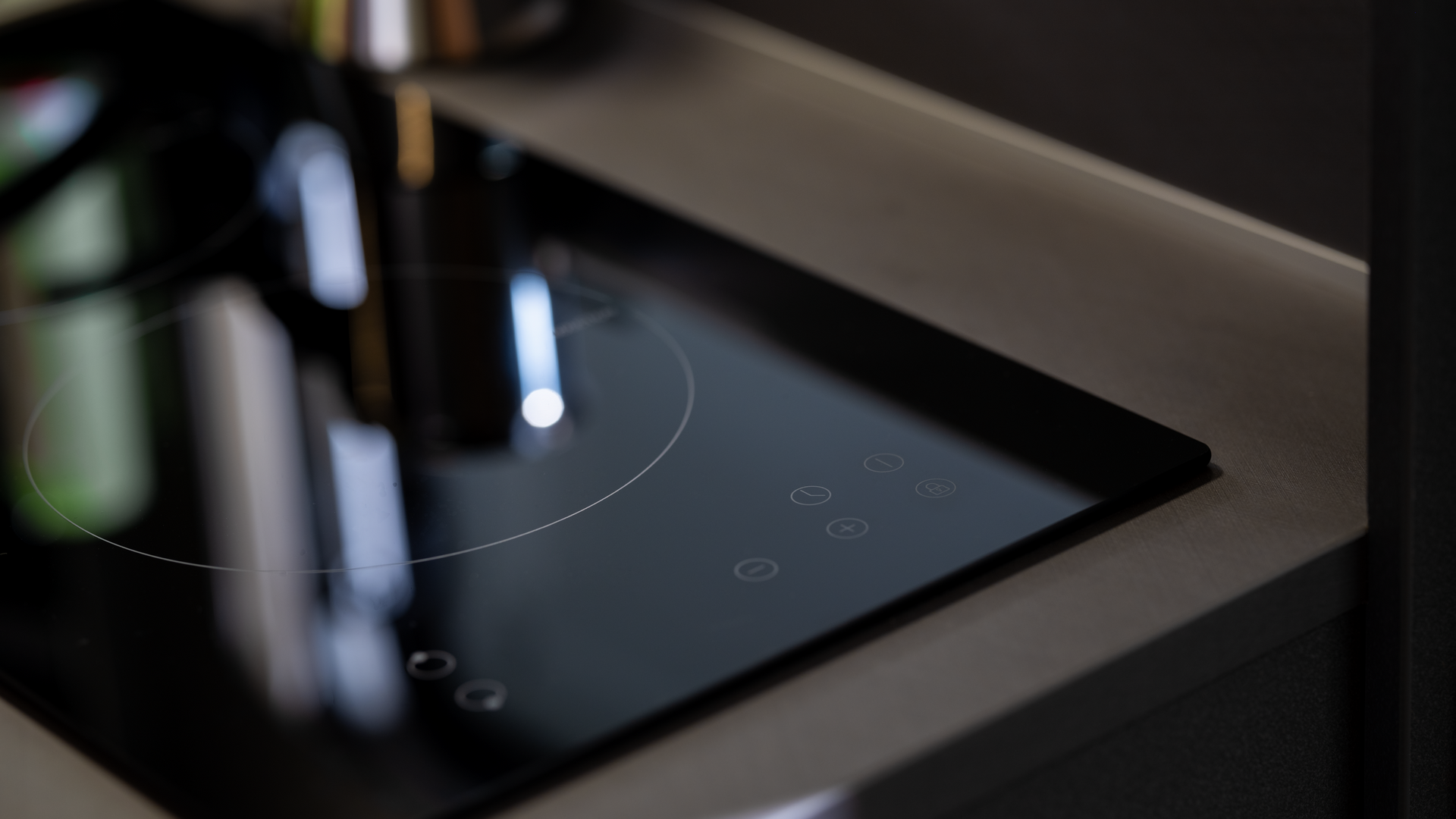 1100_W09_500-DK_IN_01856_2024