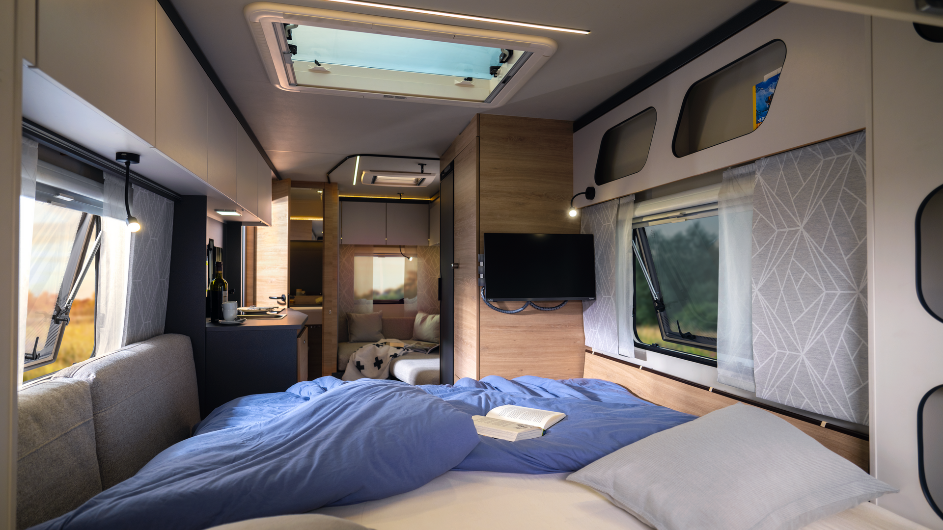 1100_W09_500-DK_IN_01957_2024