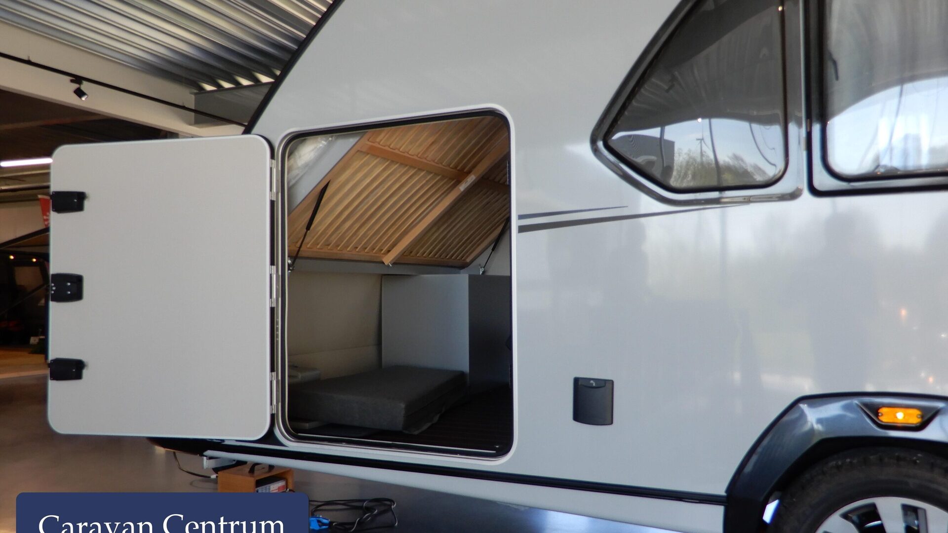 9685d2fcc6769a998e7cda2e2aa0395eaaea9ee4c4ac096b91bf91dfa1a87038