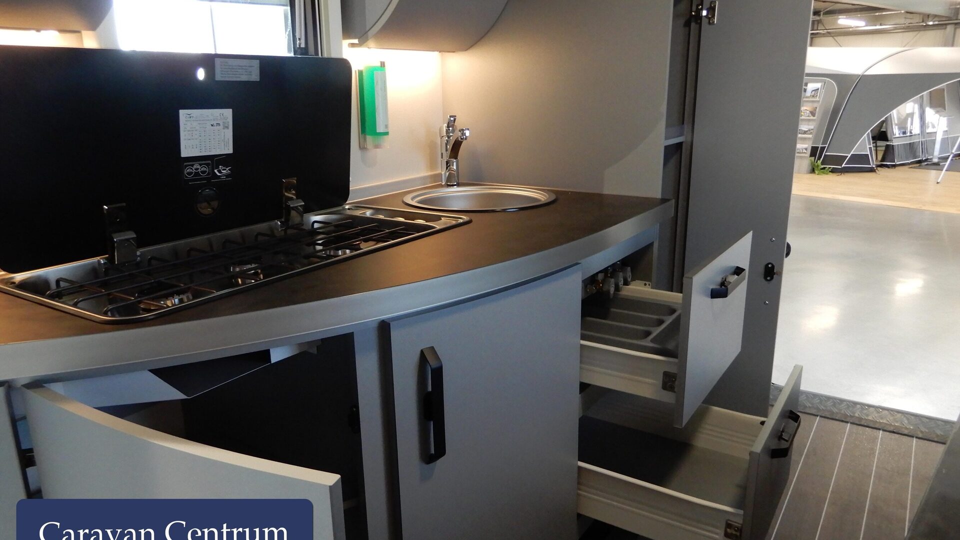 fabddd4b8bf05460381d6e4abd4393644a6e85f0a7d4641be5a88a49fcfc08fb