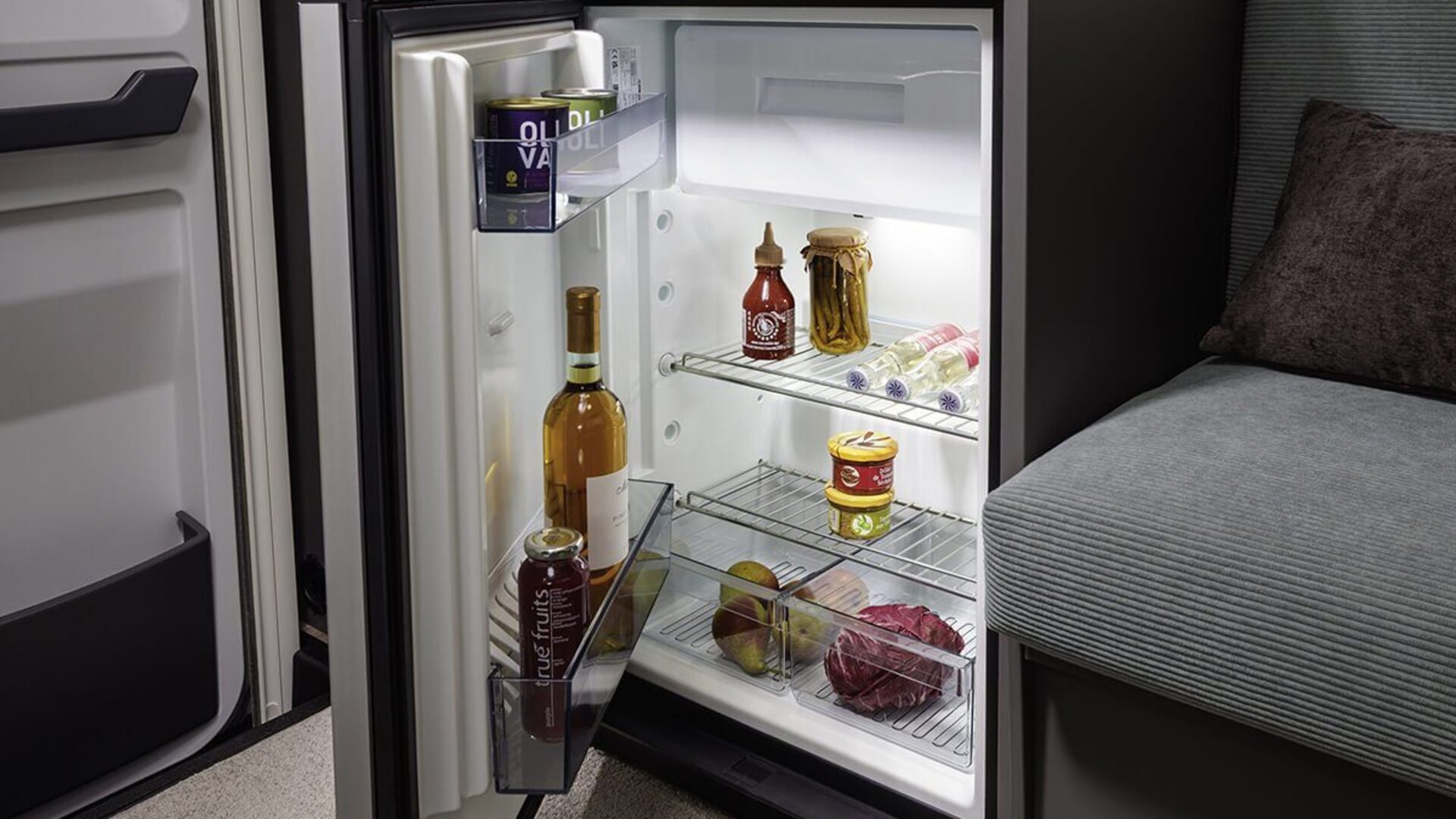 csm_Fendt-Caravan_Wohnwagen-kaufen_Apero_Kueche02_f9d5b6c073