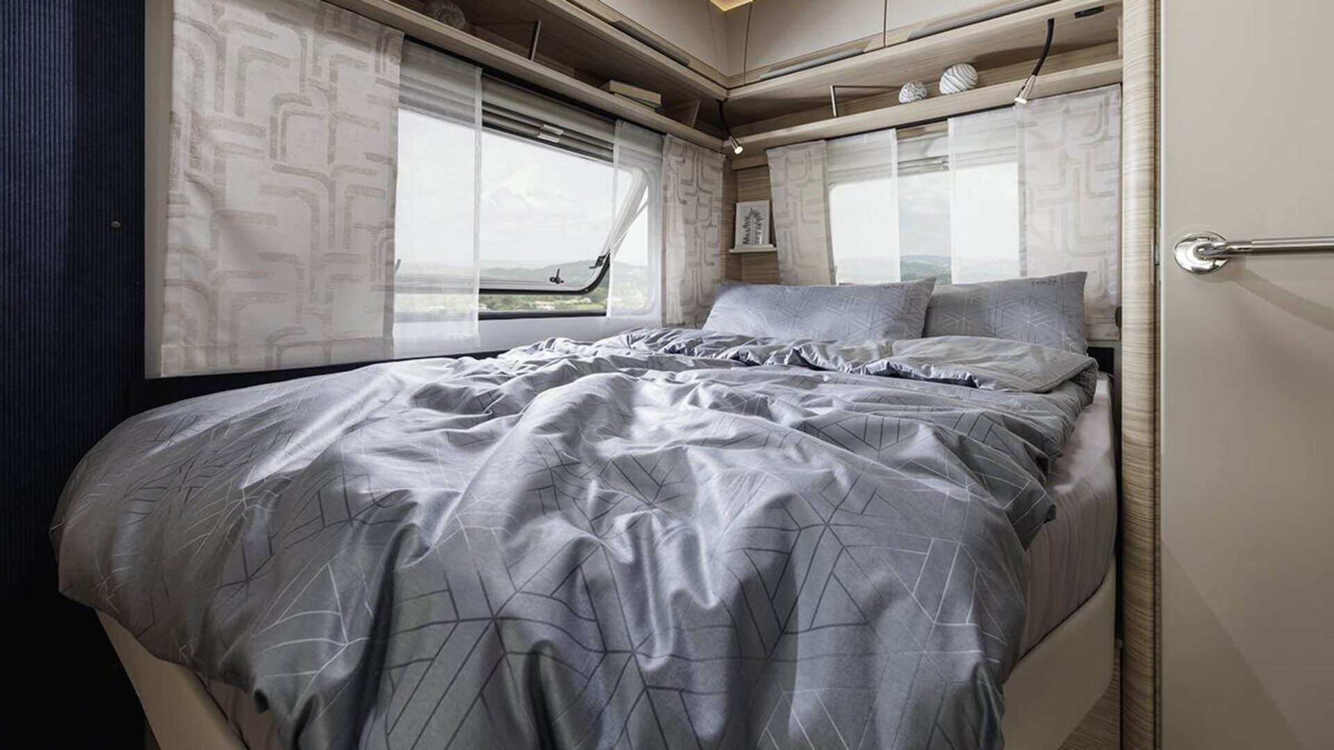 csm_Fendt-Caravan_Wohnwagen-kaufen_Bianco_Schlafen01_769645023e