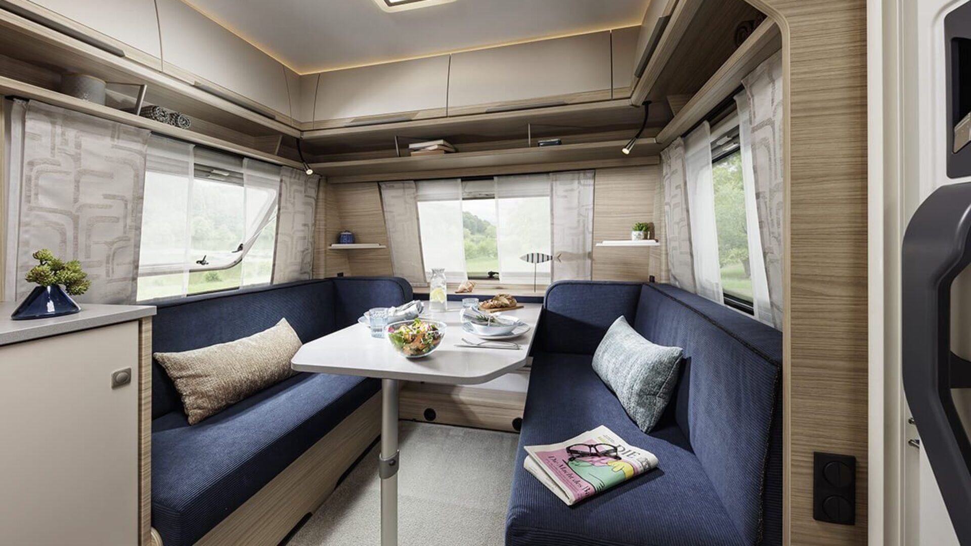 csm_Fendt-Caravan_Wohnwagen-kaufen_Bianco_Wohnen01_b49225f7e6