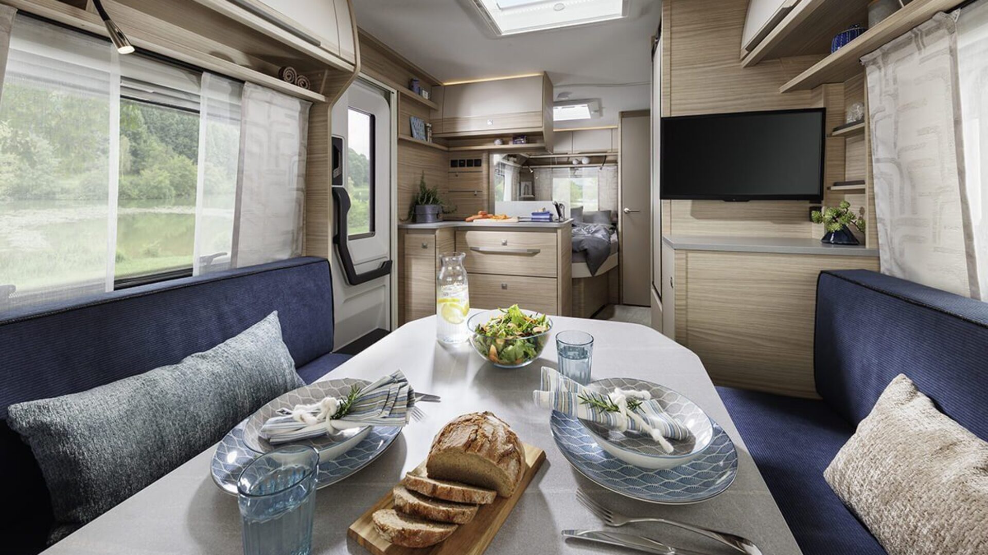 csm_Fendt-Caravan_Wohnwagen-kaufen_Bianco_Wohnen02_8d10ad305c