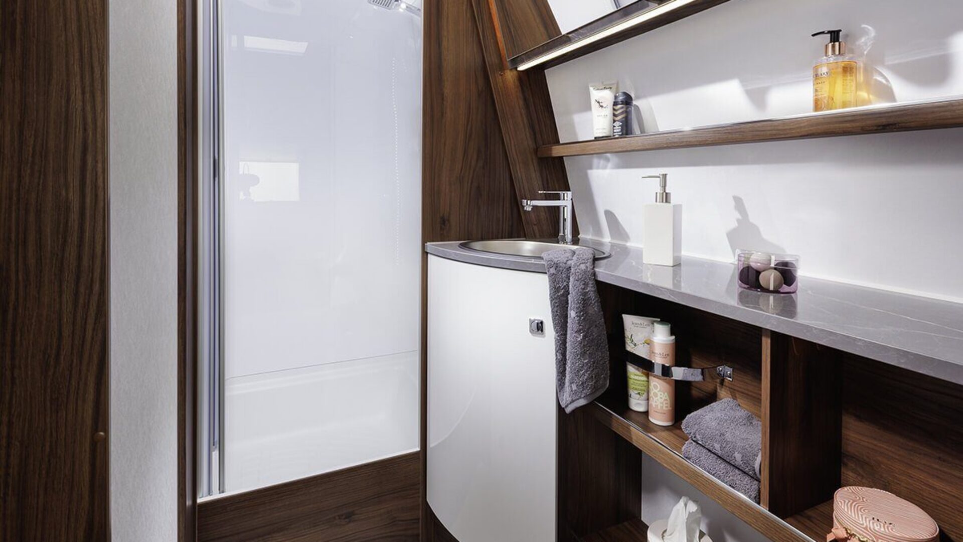 csm_Fendt-Caravan_Wohnwagen-kaufen_Diamant_Bad04_113672761a