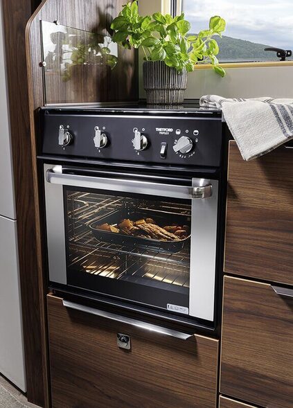 csm_Fendt-Caravan_Wohnwagen-kaufen_Diamant_Kueche02_44b51f6a30