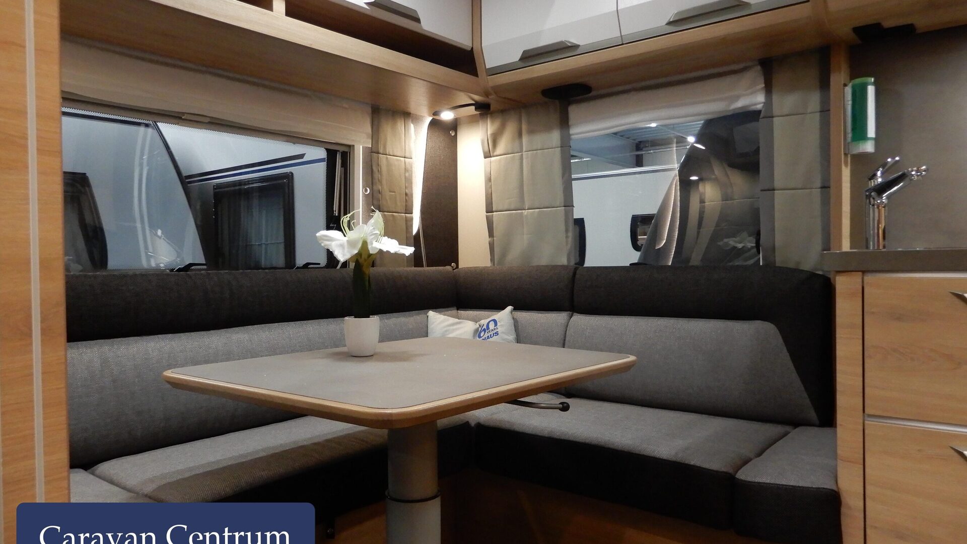 77285489b1364b017df30a356f2ee30790836faacf8c26909670145b468b5e03