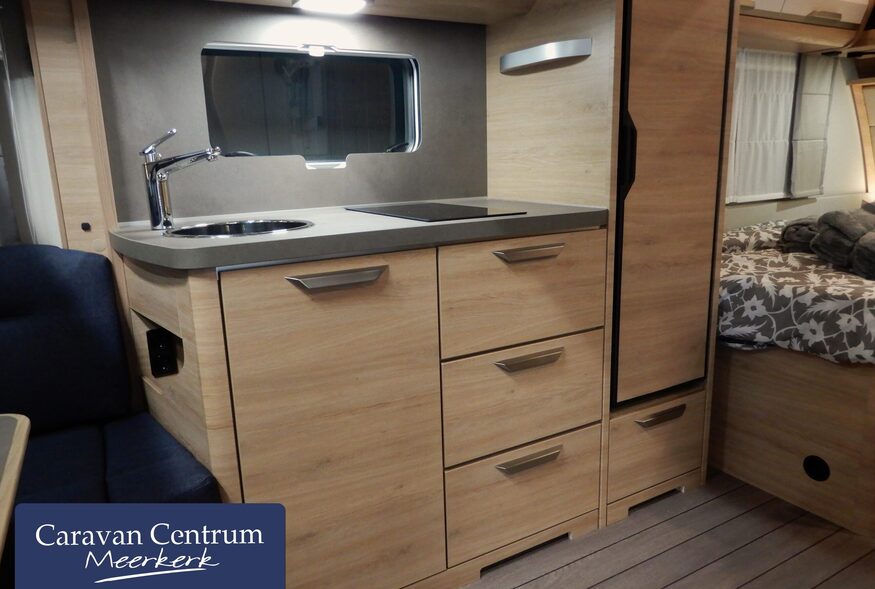 cfdc0a21c66d77b96f1aee389999f87bfcd0de5213c4a5b6d17d480e213ef819