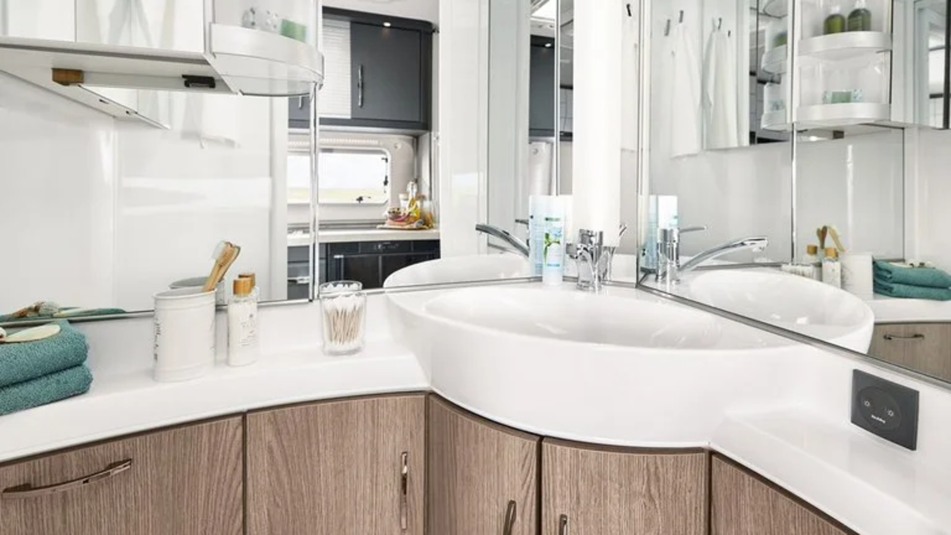 csm_ontour-bad-1_941a288569