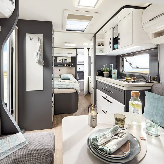 csm_excellent-impression-1_65fcccd157