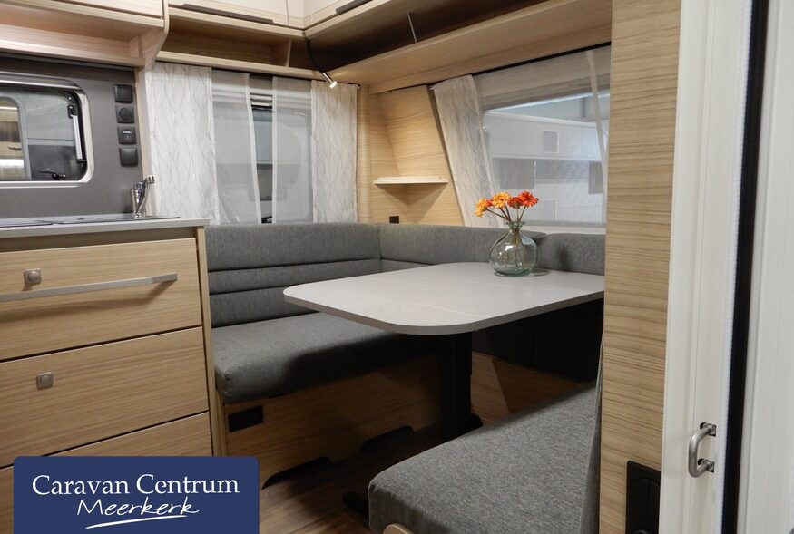 8a1a45a635f25459e3b40a5bdbebf5556e9559ad230919d7efeda8c813538d2c