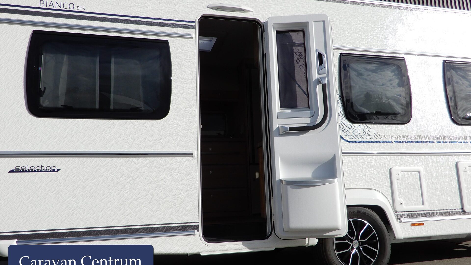 5eb0c3f8c4d7238f7e5ebf55faa5ac897d64d9c888fcdcd87343f2f9a6b31289