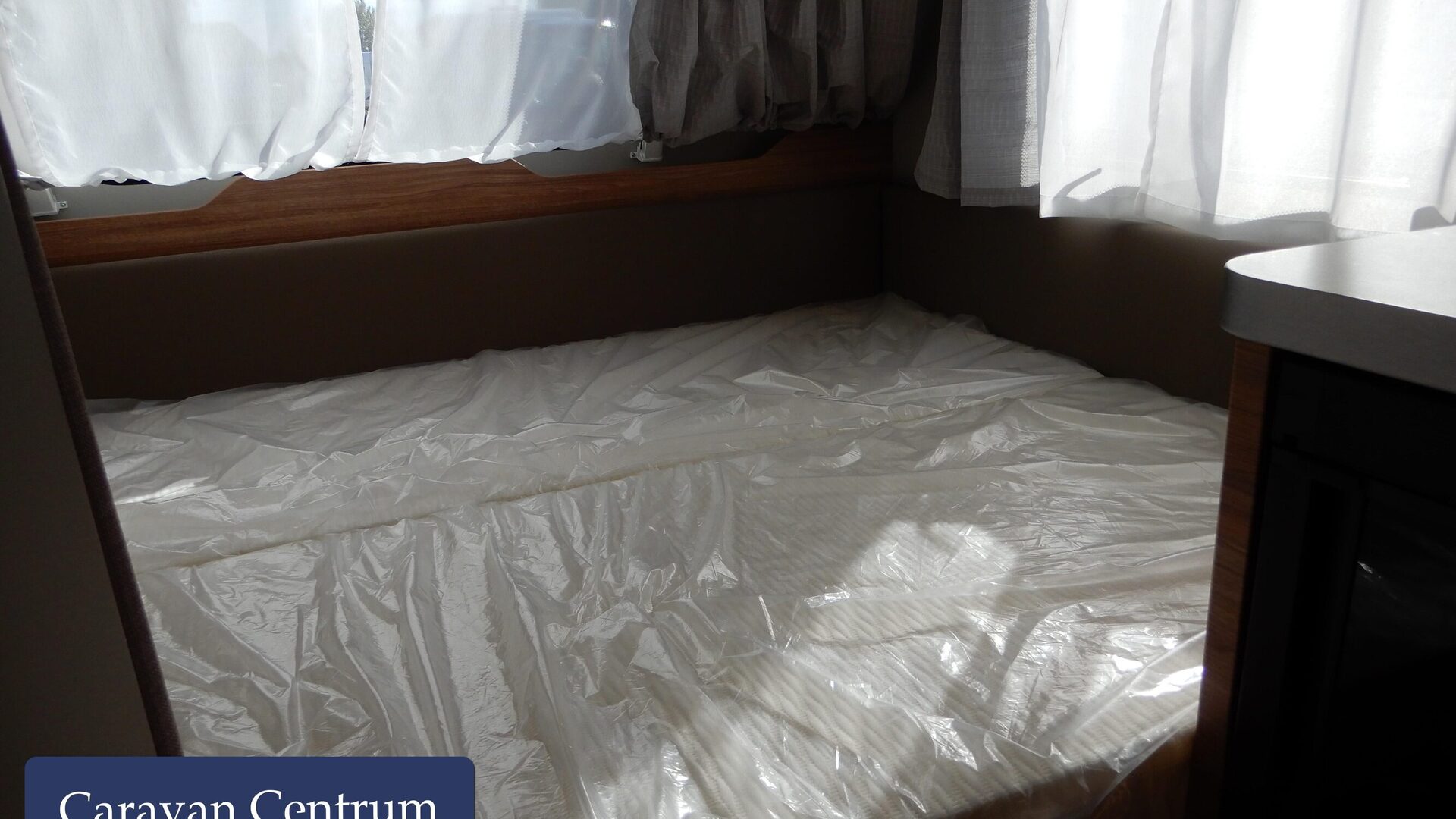 634ab688da3dbab102b95aaa49b22619c47306b65a55a43a185fbf512fddb919