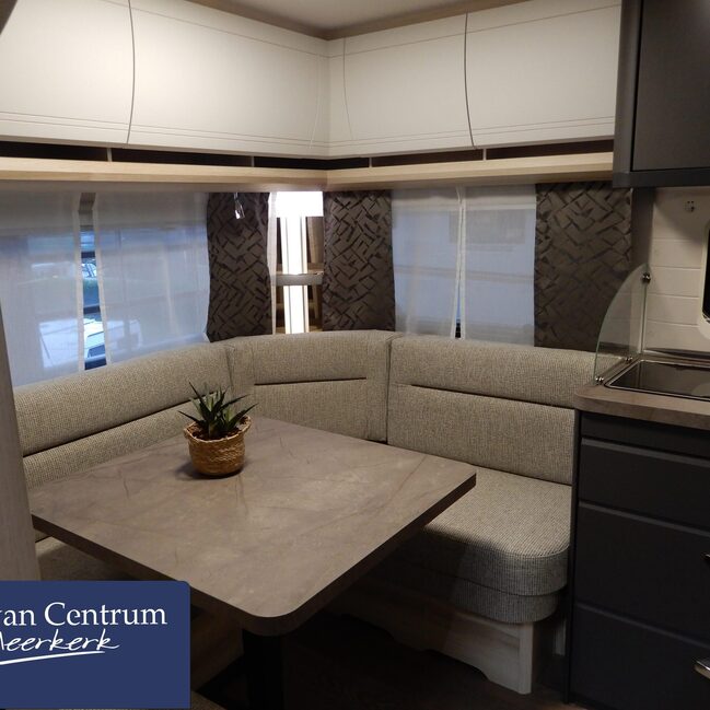 7fbe7f61af52e2176ff1693db729a363e30507b1bf25f7cff3060840b45f0701