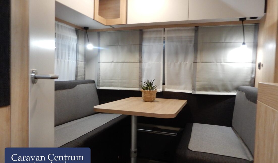 fbc31f26c15cd92ea4ee29455d400d6ffba8f305cd5842e01bd79ab7bf7bba85