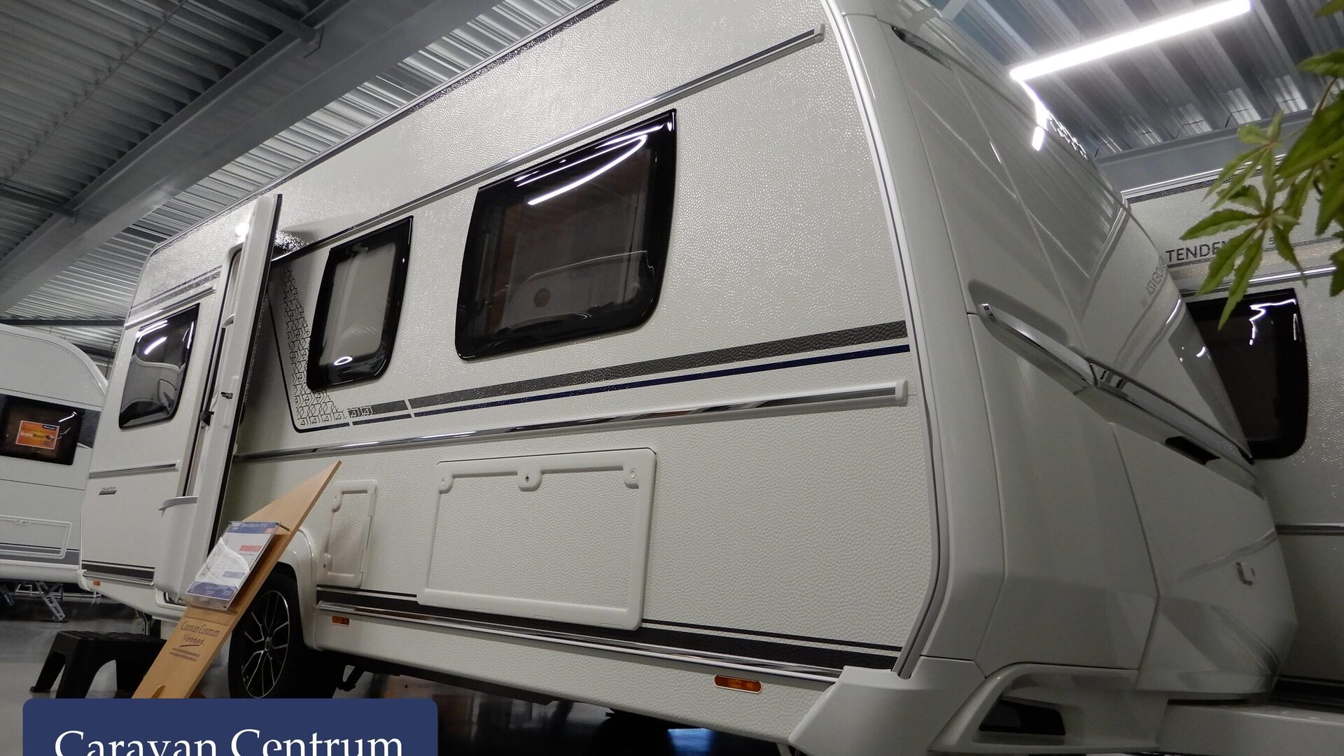 965cc87145ccc5a9fd15b287955d8bae41e39c8bda1fd9fa9d3f337284c4236e