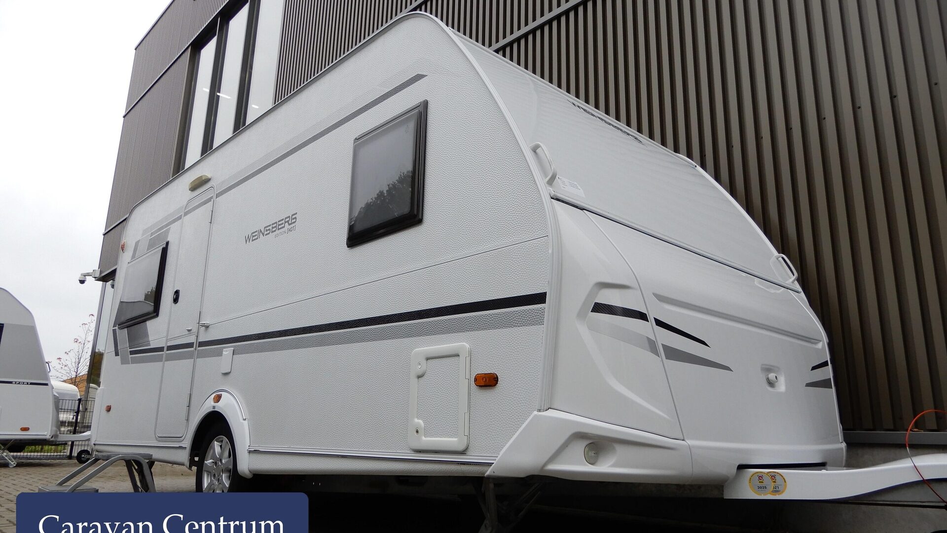 e672ee595934d903b3762ad438fcfb7c4b6728715d71a8068a99bccc363f9c0a