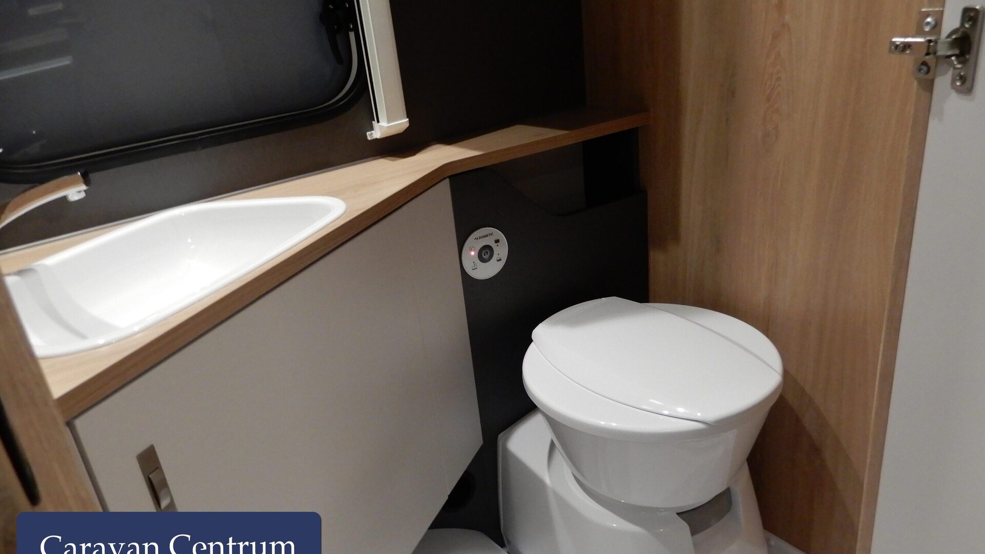 c8b10f1736acd6102a36c46e3dd4bc78f39ec2b3c80be10018738f95e2157365