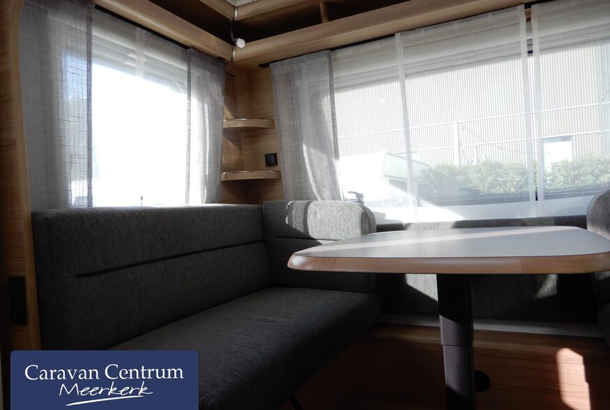 d7cb34380412203739a06b2de4aec7980a0d5a82b0206dc0b38be44ff2106911