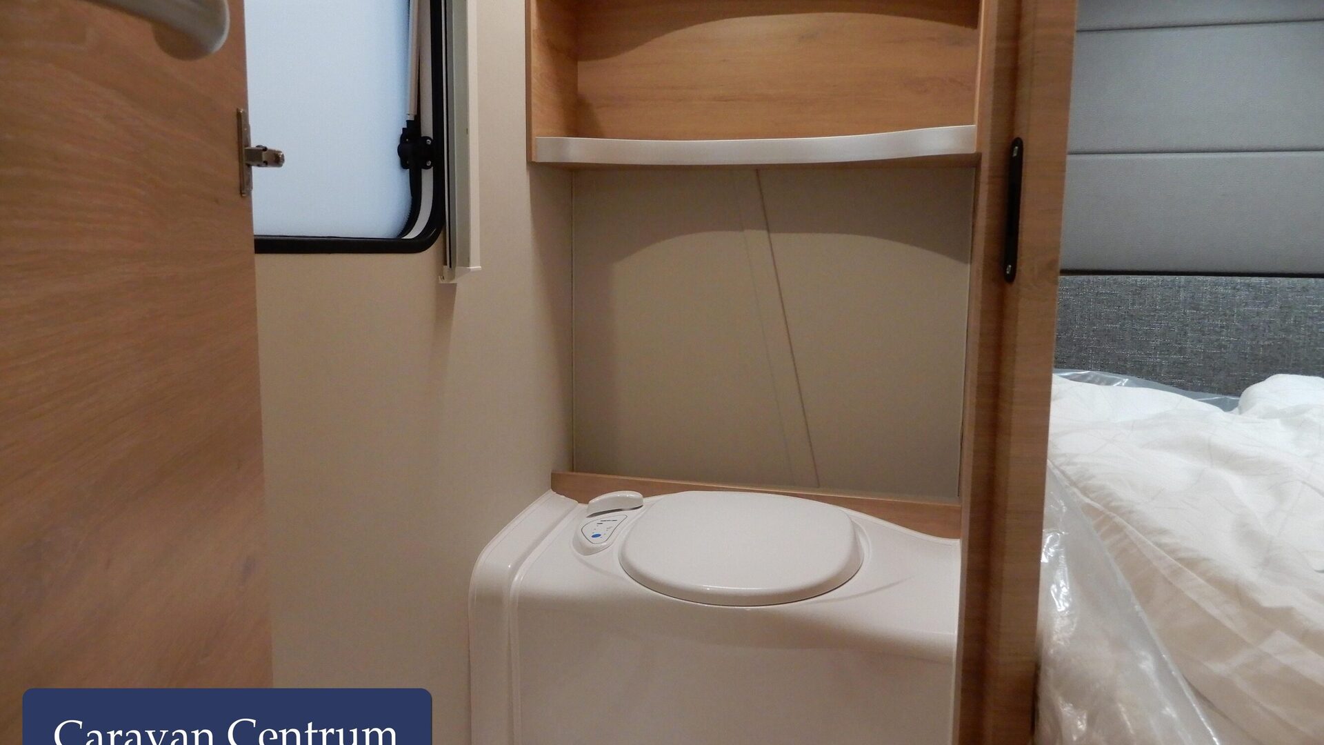 773b89d9335a5dbcc4e4c4e19cac3f690592da5ba871c09f553ab9ed317cce49