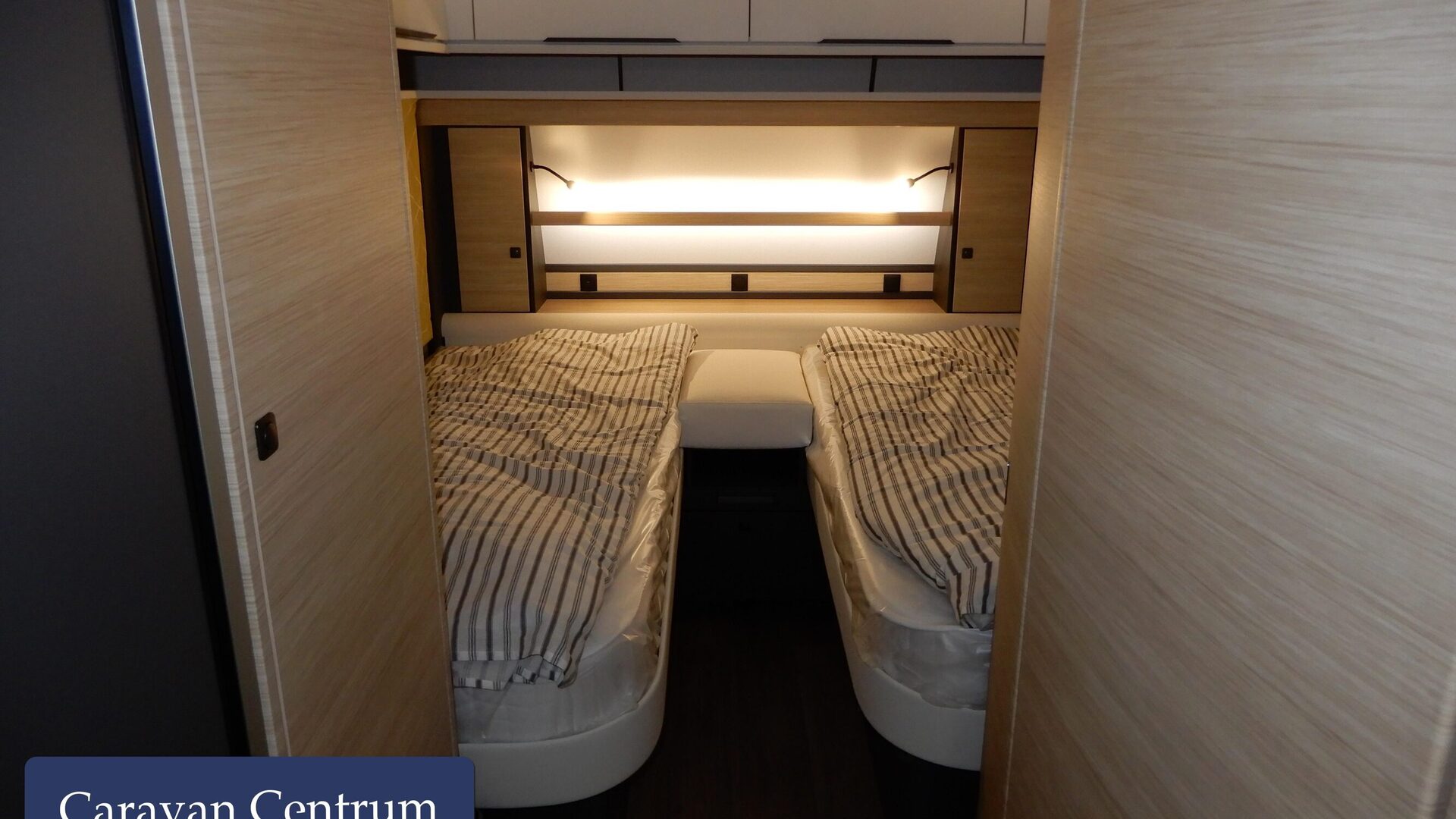 ad6a4e1302a5e2c6417eb23fc93e6badcaedf5bd591d5b4a70eba816b3ab1d4d