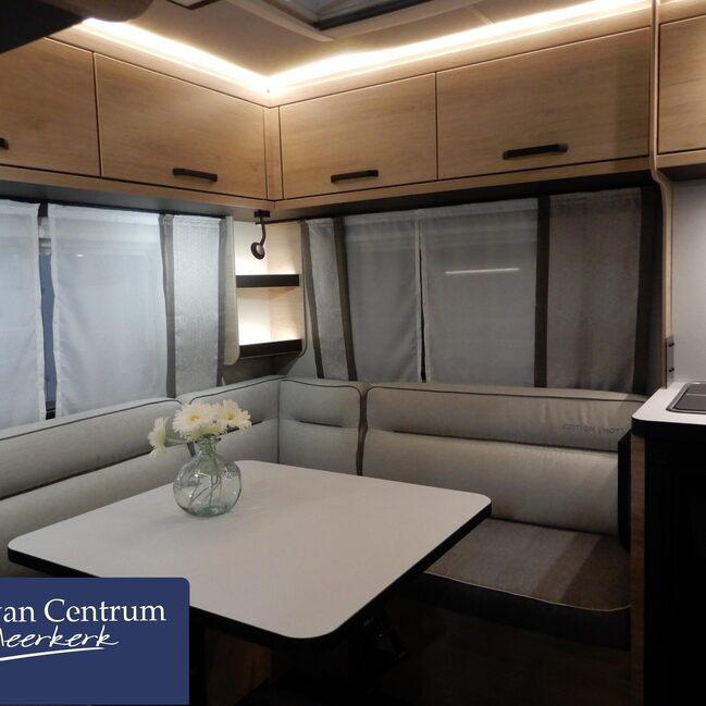 a168936c157c460714101e9b947c1a9d51df28d37abe7a8ef676e55ed5a935d9