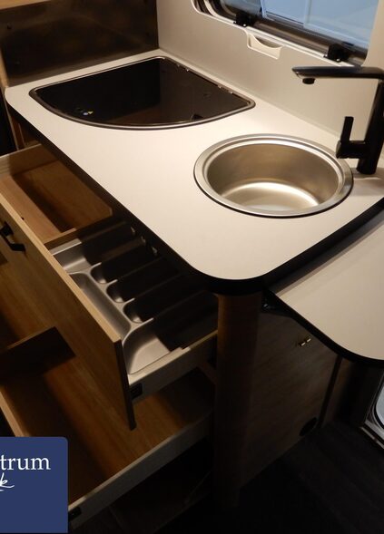 8c036e2168945b06c53053fbe4442c9fbab8fb8c100d3add660454e16915e67d