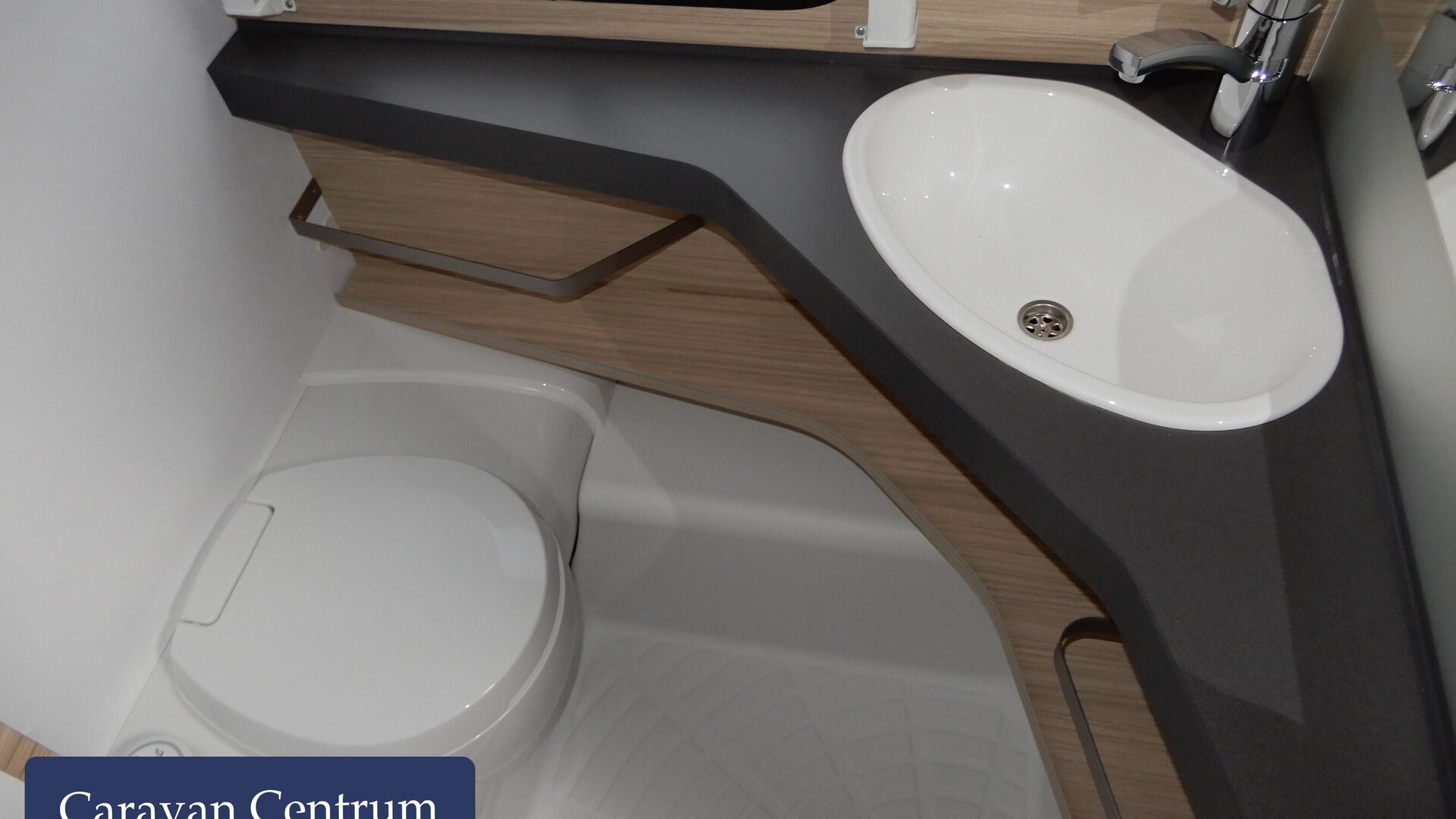 cbb1c69e41a5dcc941dbffe0f1a1aeb0509039320094c0b46f32eff042fc4937