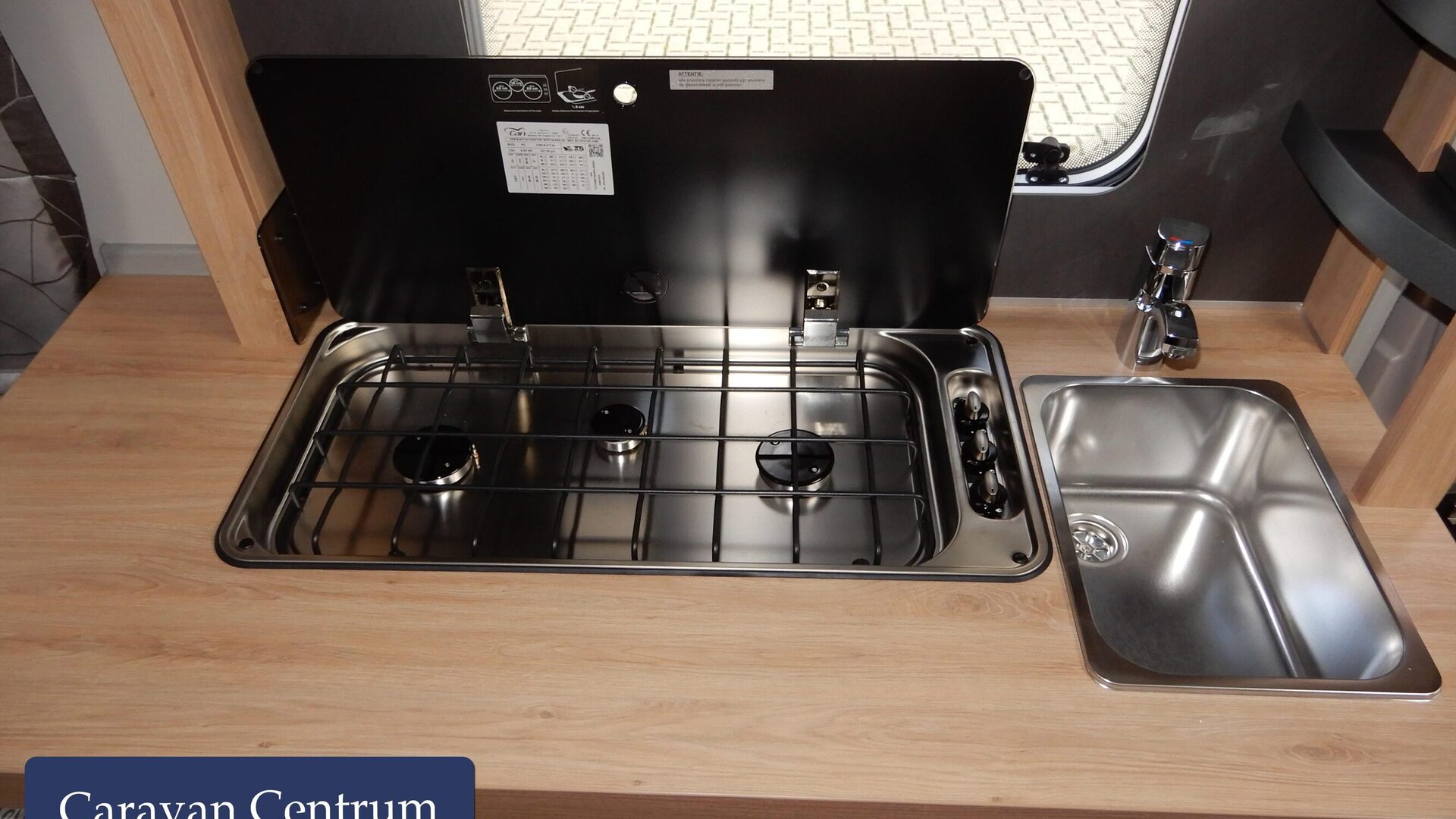 cfc2741635d4c59c572867ec079e4acb2e28c18af1e74025f45d1e78e5f43d07