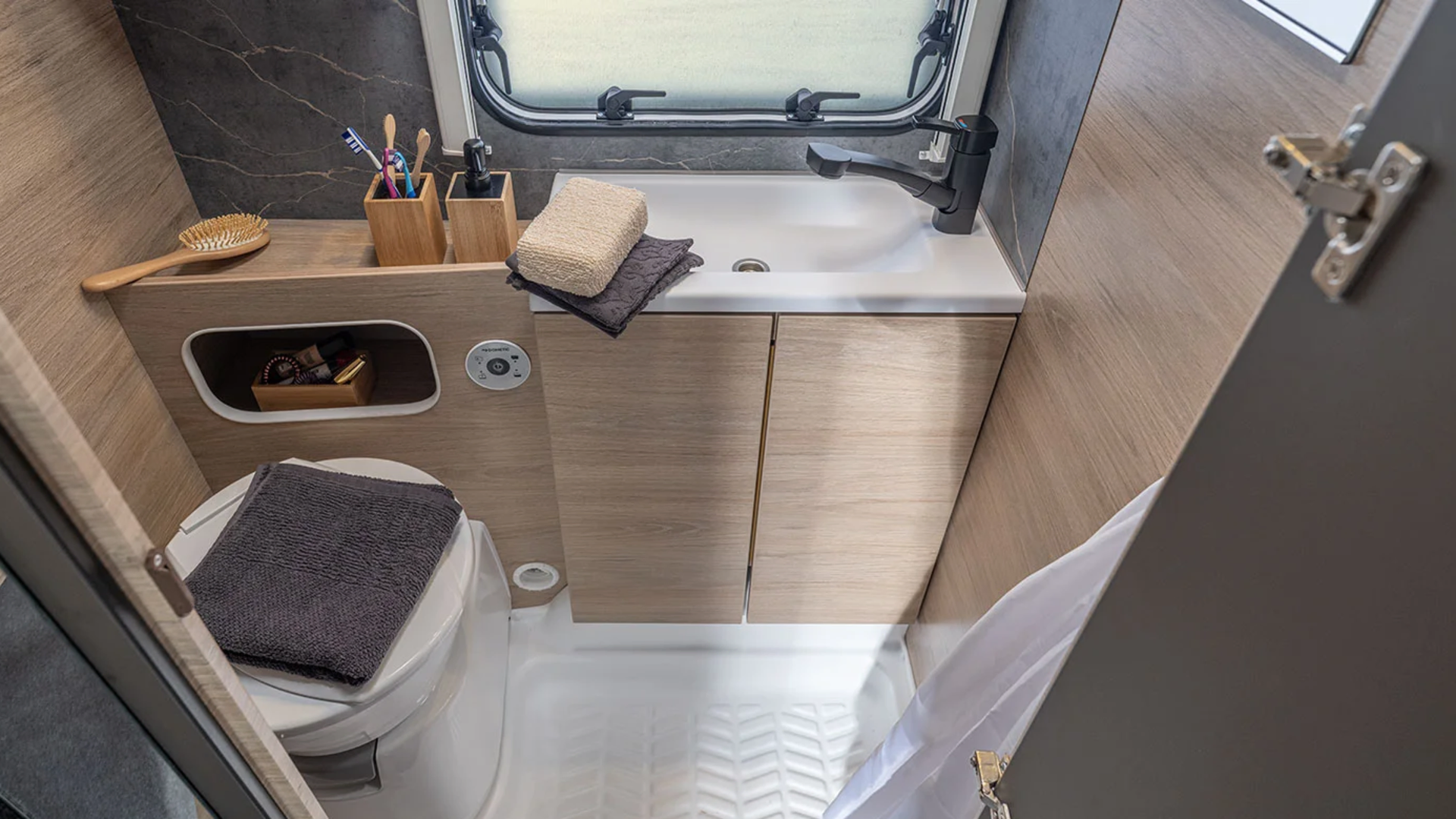 kta-weinsberg-2025-2026-caraone-teamweinsberg-1934