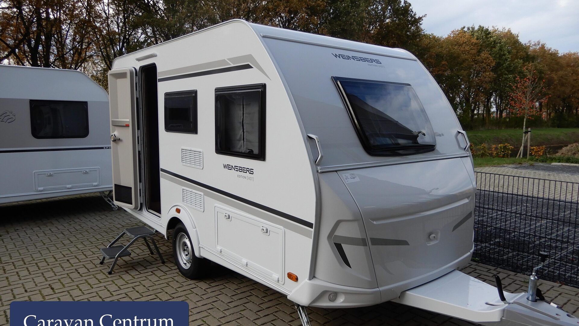 eb648d67deb989d799cb109d4b51b555cd47695c1a3b3c78333232db3ab3486f