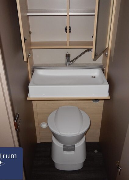 8c4038d4809fdace7927311de6334ee13749d5e62c388684dfbc580c4a08879c