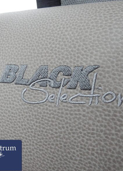 276e7e0722cc71f10f853a8760df1db92900c72e14b404290703a0de5dadd644