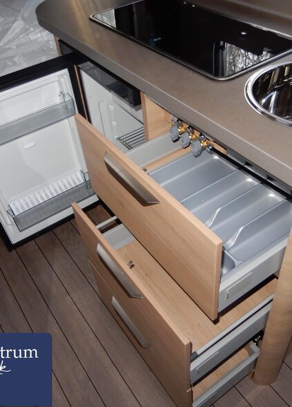 9038a15fcbb4b94c07f01754996b52957489321f6b8a5a0edc54b77d64f973e5