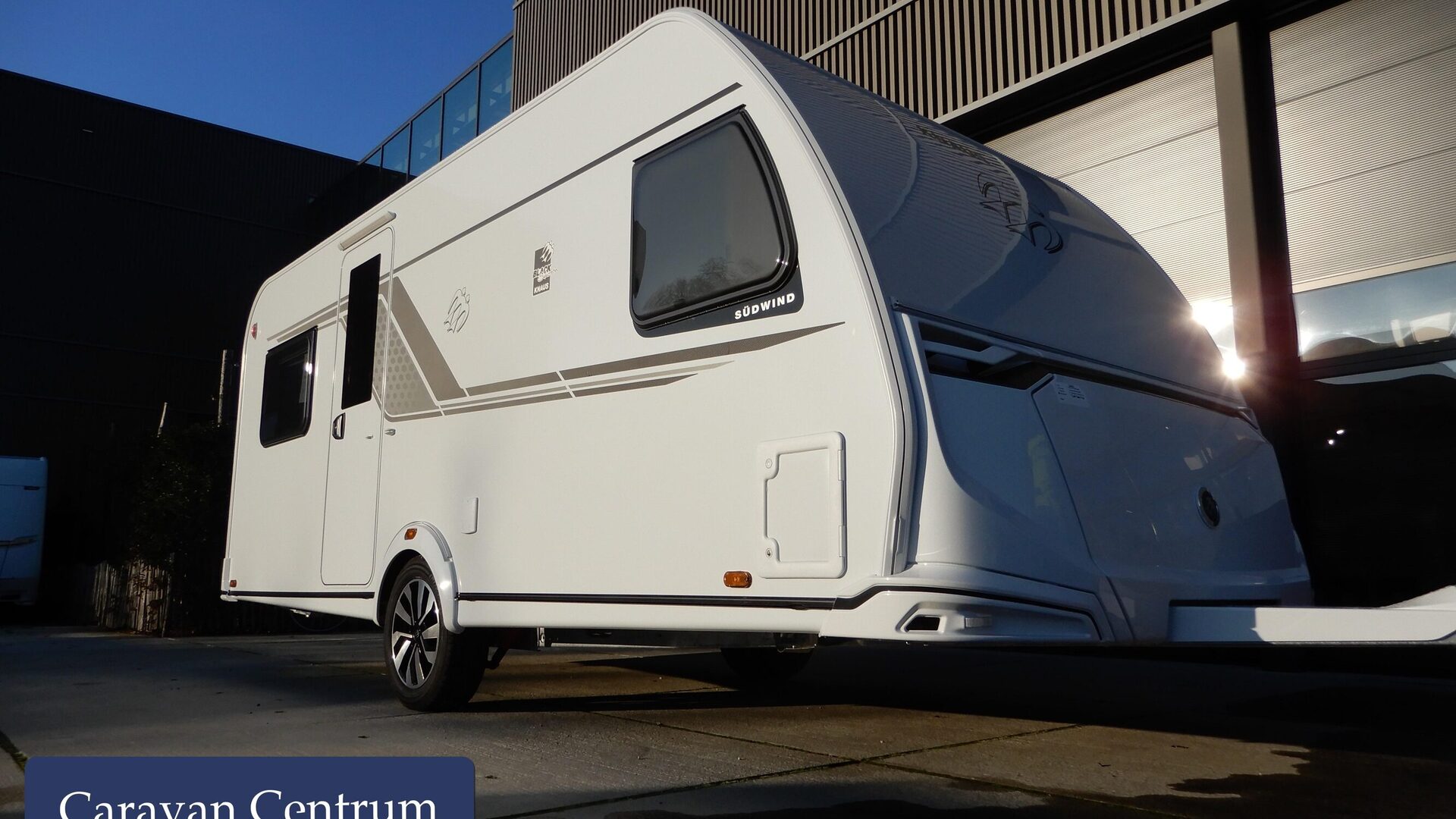 27095451f6a55e64de05123d8d959bf95aad1525a5d6470b373d55bf60c8055c