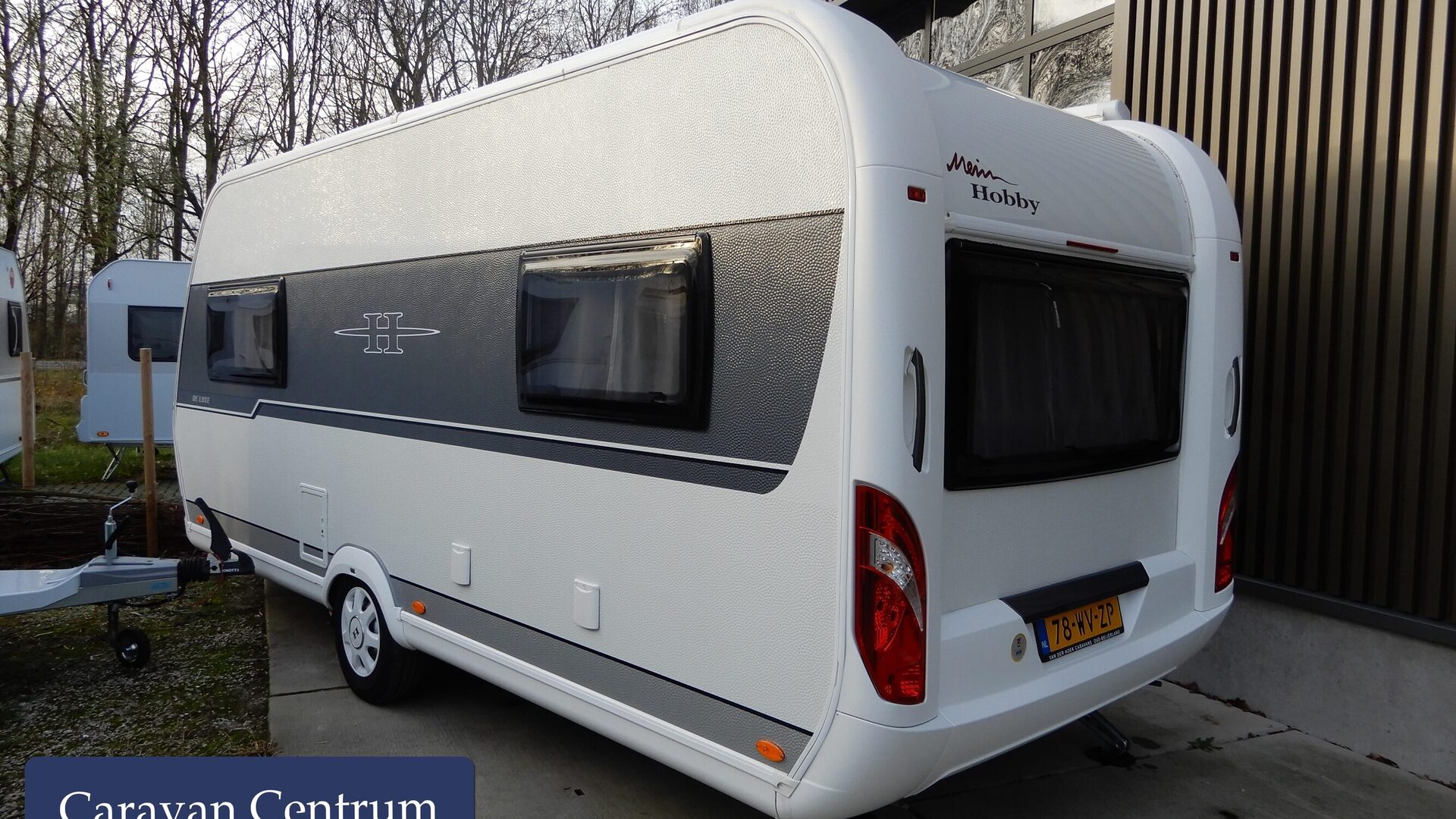 b5b61b364700ae0a65648203683176909ae2345caa2f9cad66189ffe5b0c13be