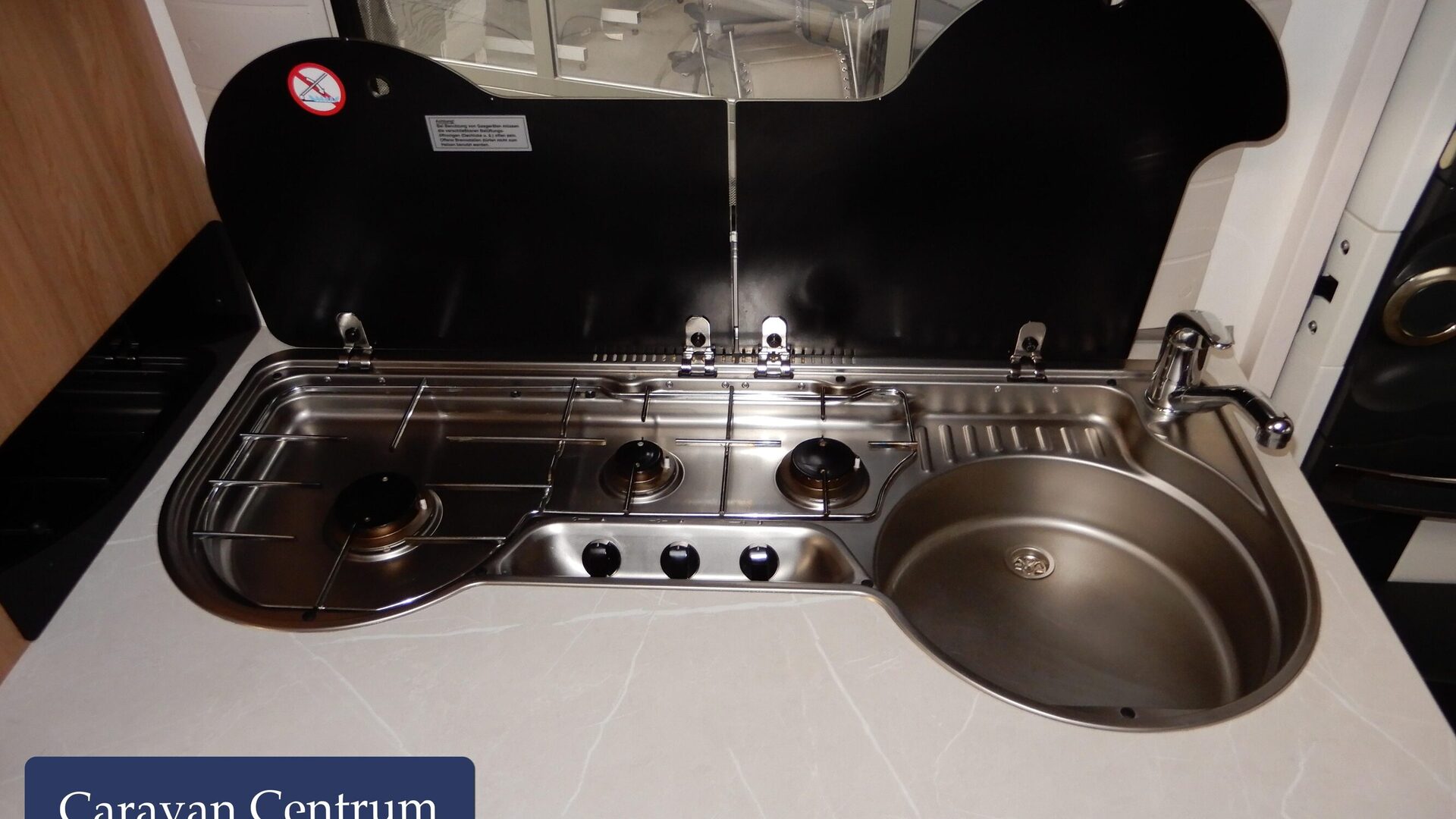 863f1017332cbb35895b168a6cefc4a644bb885cad48438117dcc26a75c6e99a