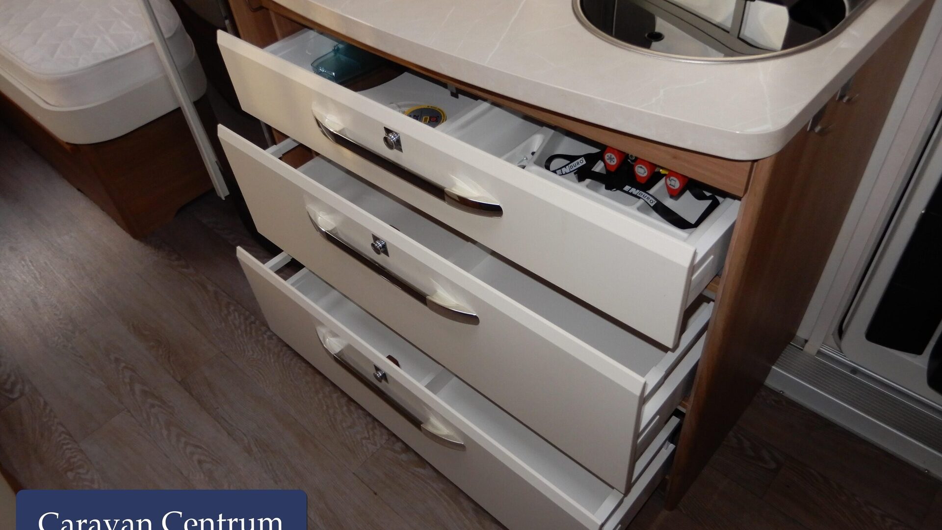 8a9c0135e326aa336f9e7511e28bf665a52b1eff2e9aacd67ad8aa98a98c88dc