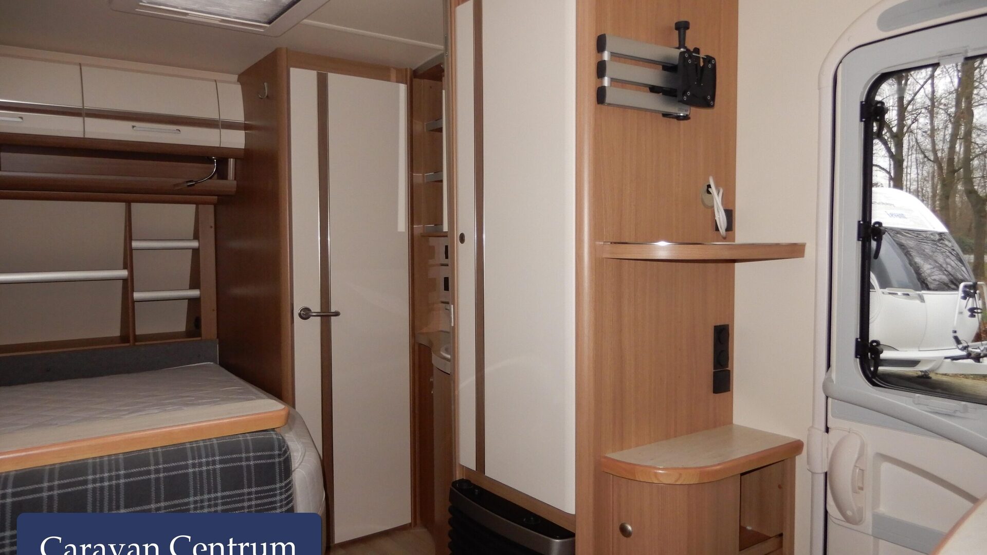 27820d9b45ddf6567bd49a5b1ebcbc83052b8dc48b41d72f21bc145e2060dd87