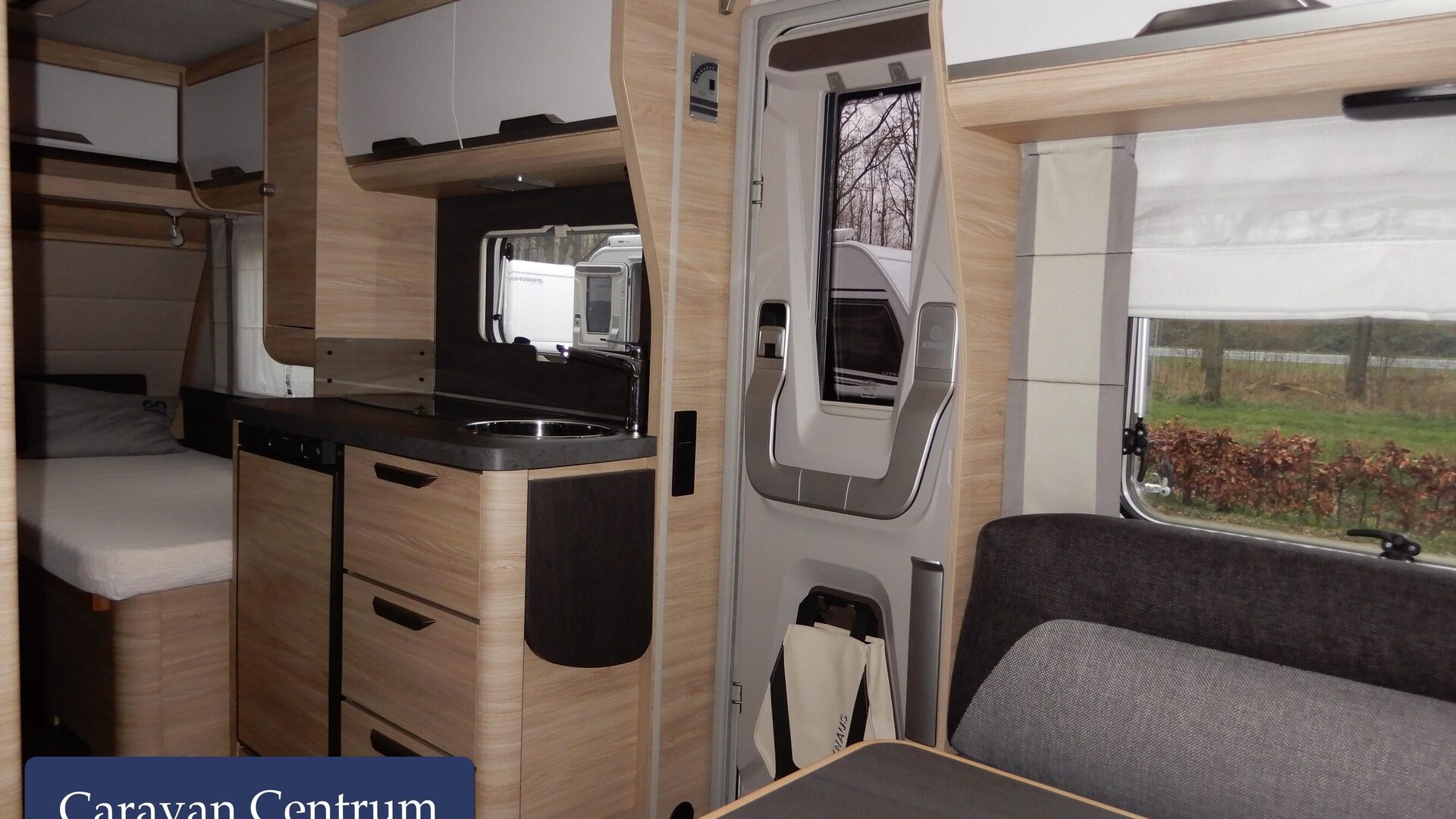 98e54541b606f92f406c9e6ae4c263793e6f705c5e277da71b37254cd13d303e