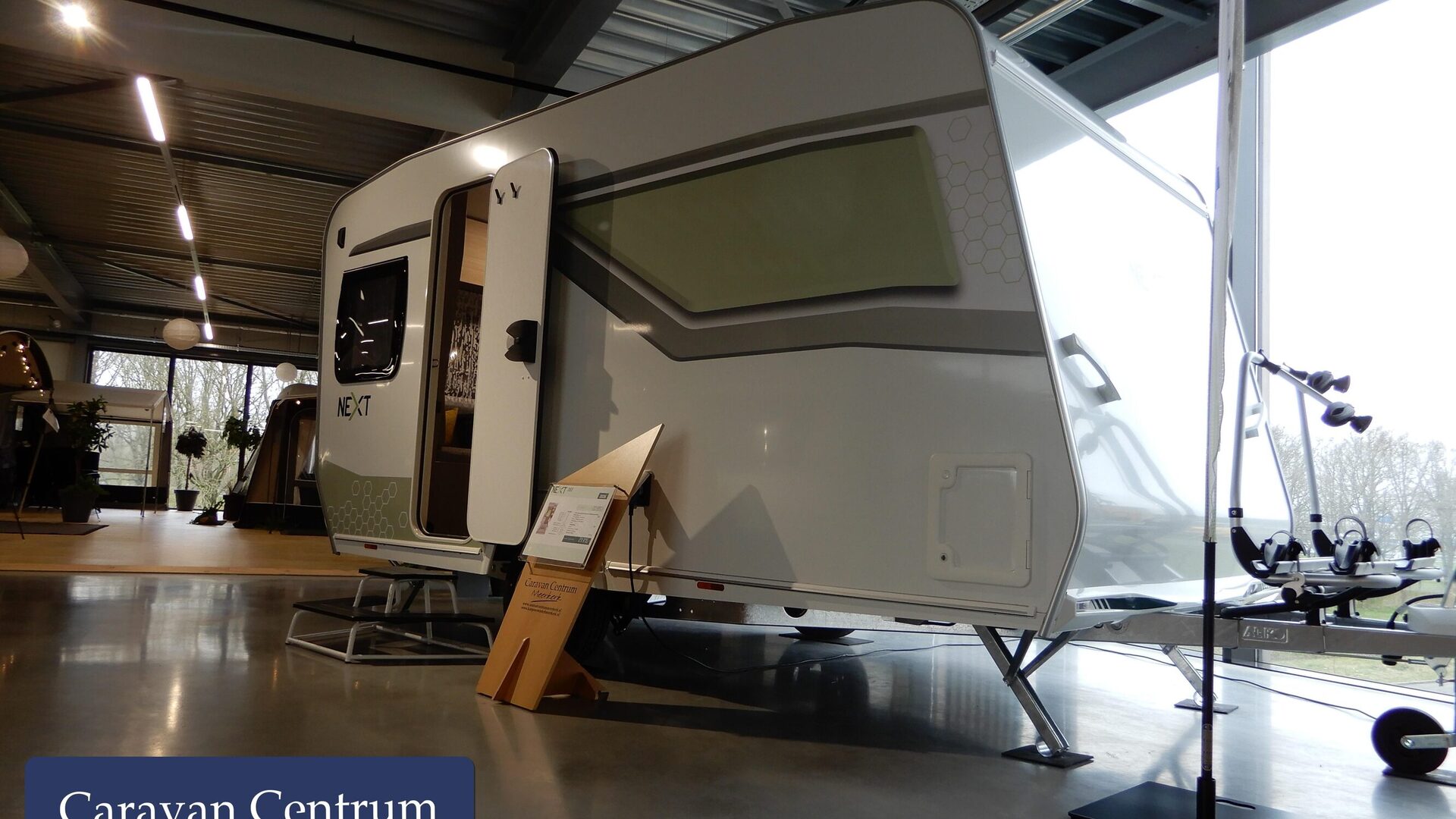 939cb6acba028f5fbcd048fd6909926673fbdce67780f0b653370f8b943b69df