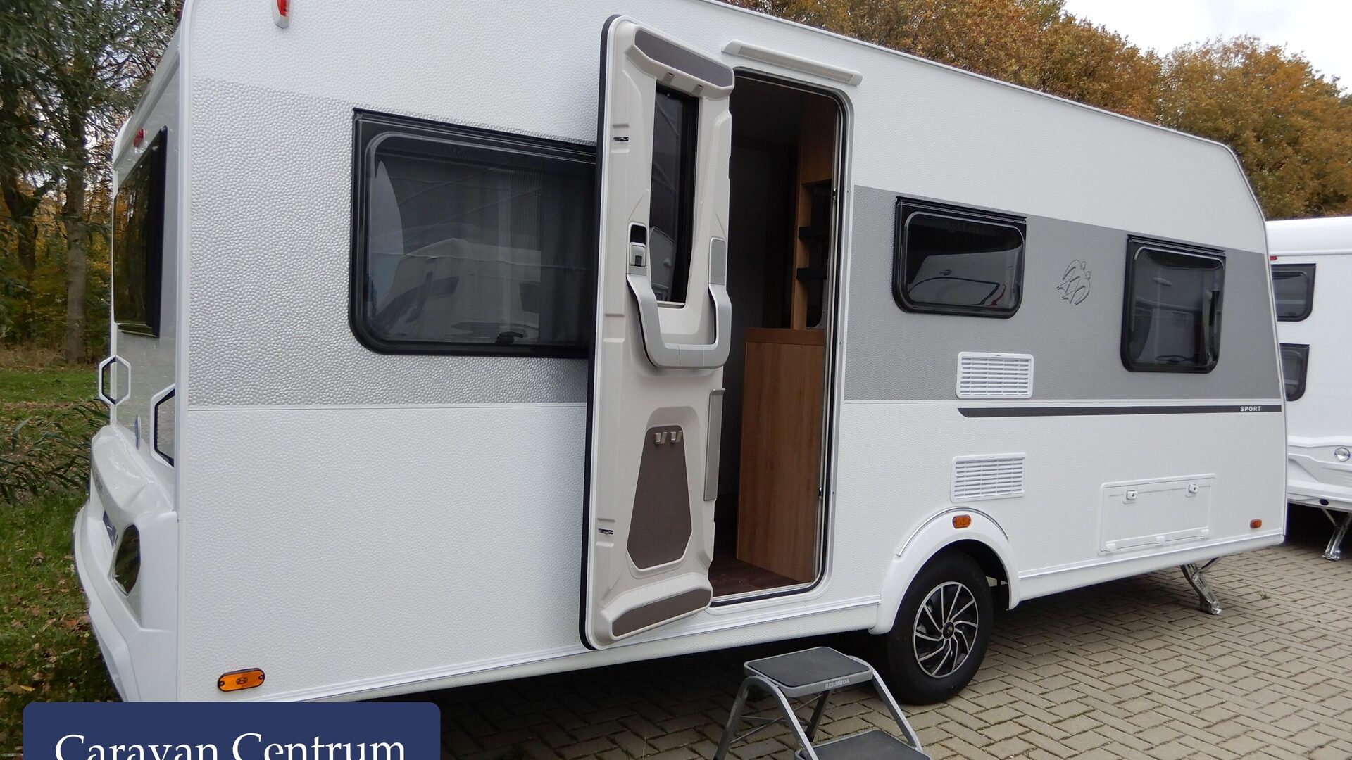 52b65c98a4346f955c0316fa0062e287931139c9b3ae0816bc4da616813f27ac