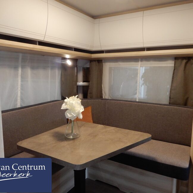 b64de5c971e56fd782f89317611ad8ee79a00acbc8cfd93e4e47435e786f7933