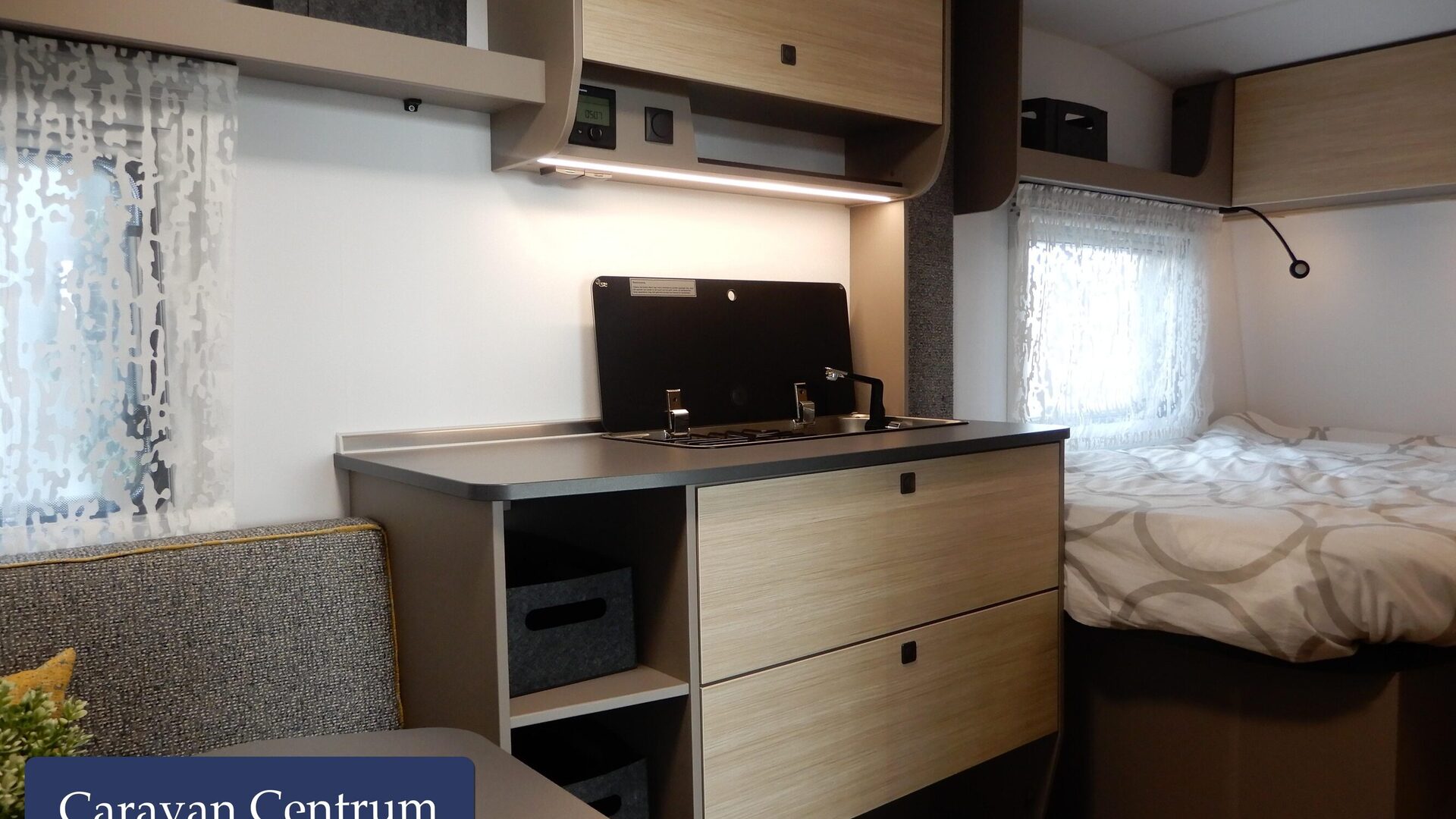 00f978ce060ecce32e5c5e14e3025dd44f27f842a72d70df9b2d7f2b29f8c5bd