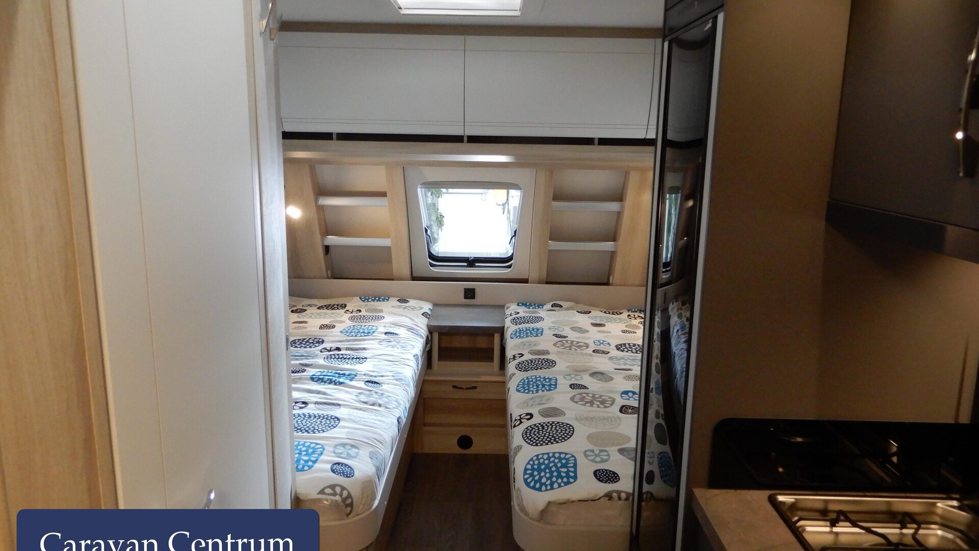 0a5034b8dc6f1c89979db214500cc1dfff781b511b228a8d58b3b934d3d0d2be