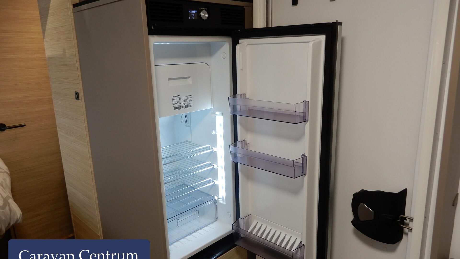 d545bfaac8e1cb20505237e7467cf6cef96c07100bcae951d49aeadae153a437