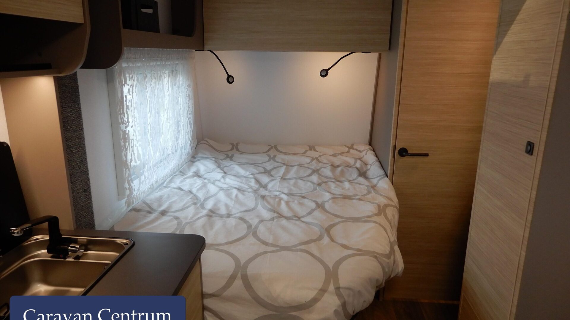 d64dedb68a9c78cb6b38c53cb3ac2dab7f50b48be49249eaebc0c55f422a9c95