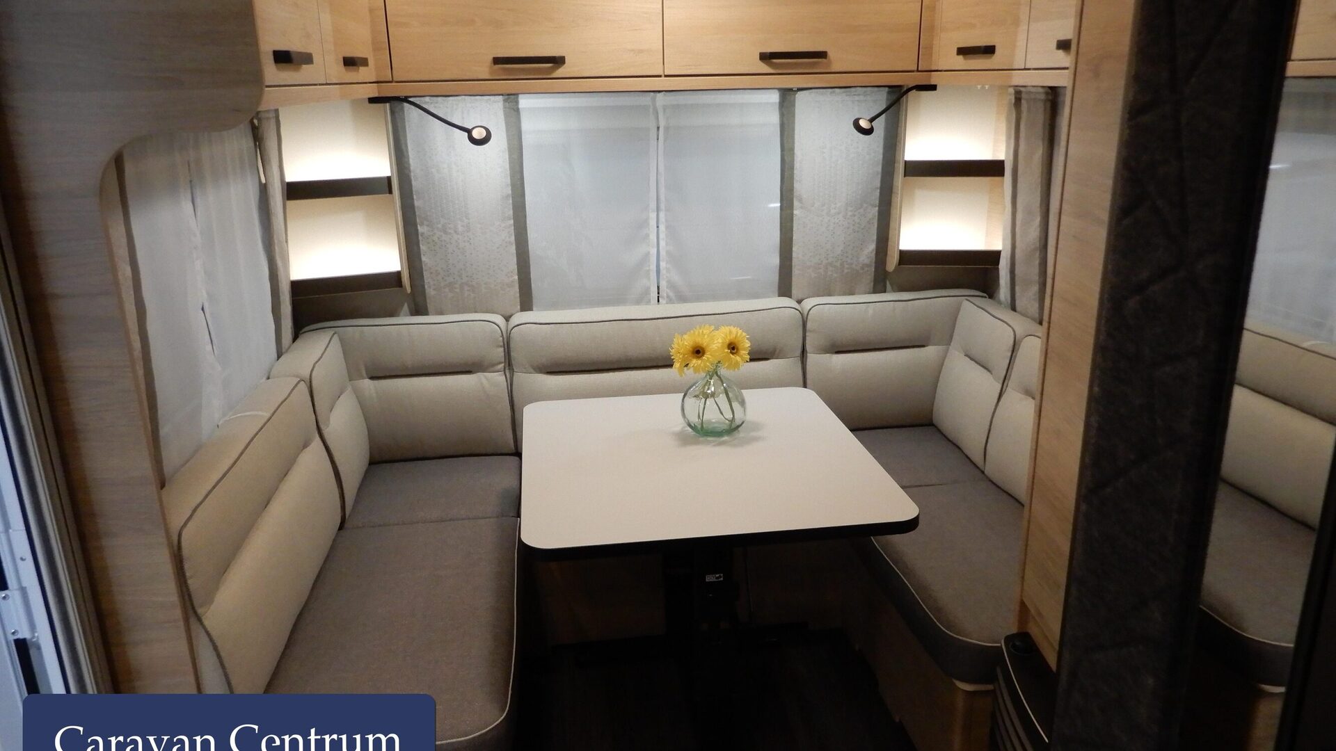 d44c4093536258e13f4905510c714298123a8f5c269ef0ace4d31d923f09fe5c