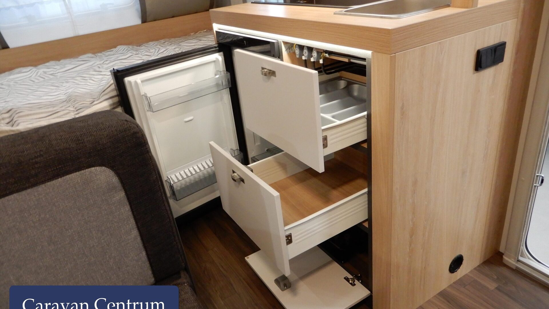 f43fab315b2dc88aa85aeae9e5d91076660287cf2a4cb1aa60cc0712e777d869